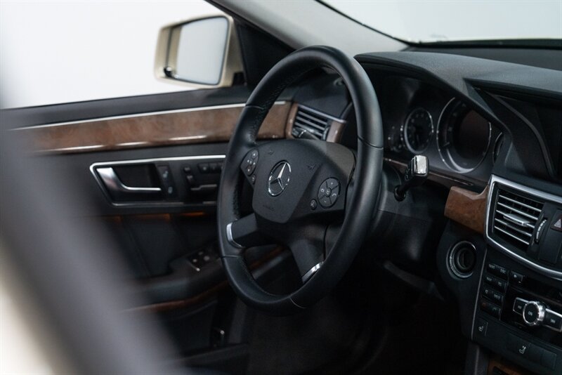 2013 Mercedes-Benz E 350 Sport 4MATIC   - Photo 27 - Neptune City, NJ 07753