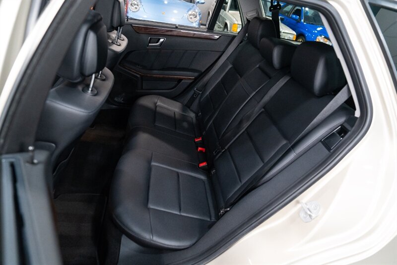 2013 Mercedes-Benz E 350 Sport 4MATIC   - Photo 19 - Neptune City, NJ 07753