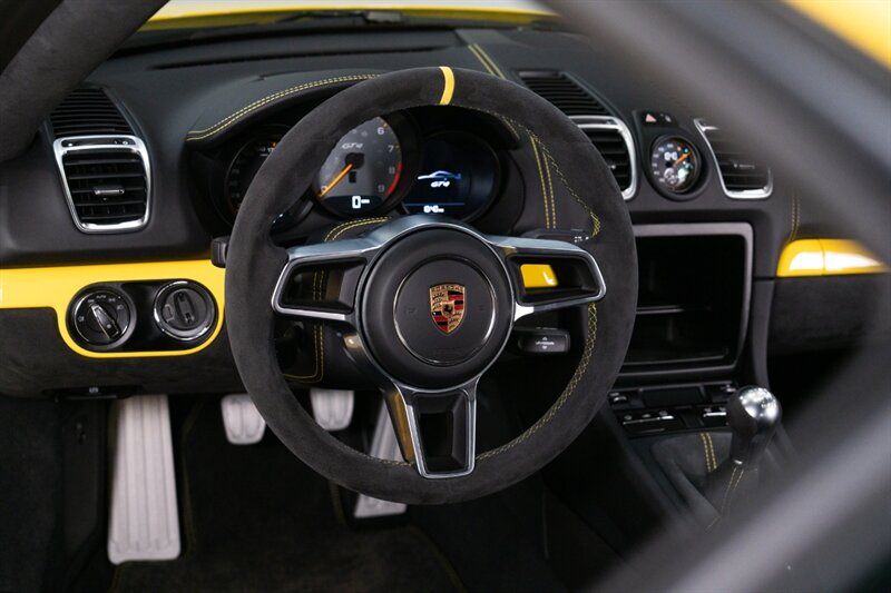 2016 Porsche Cayman GT4 - Photo 19 - Neptune City, NJ 07753