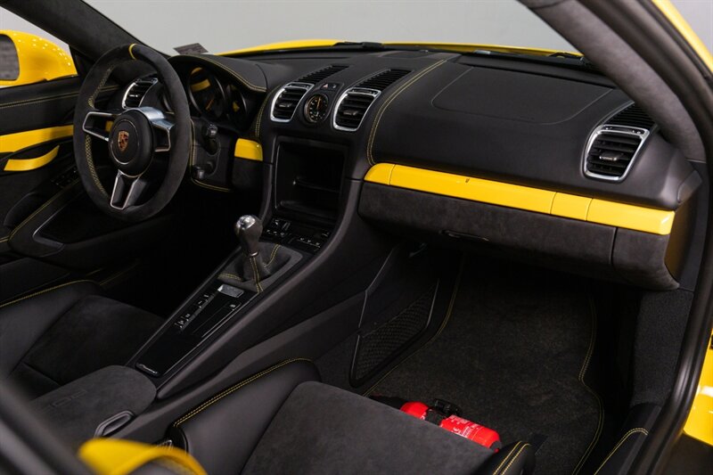 2016 Porsche Cayman GT4 - Photo 23 - Neptune City, NJ 07753
