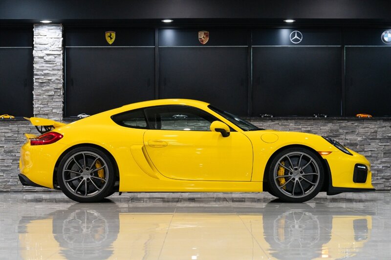 2016 Porsche Cayman GT4 - Photo 4 - Neptune City, NJ 07753