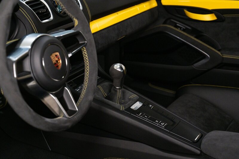 2016 Porsche Cayman GT4 - Photo 18 - Neptune City, NJ 07753