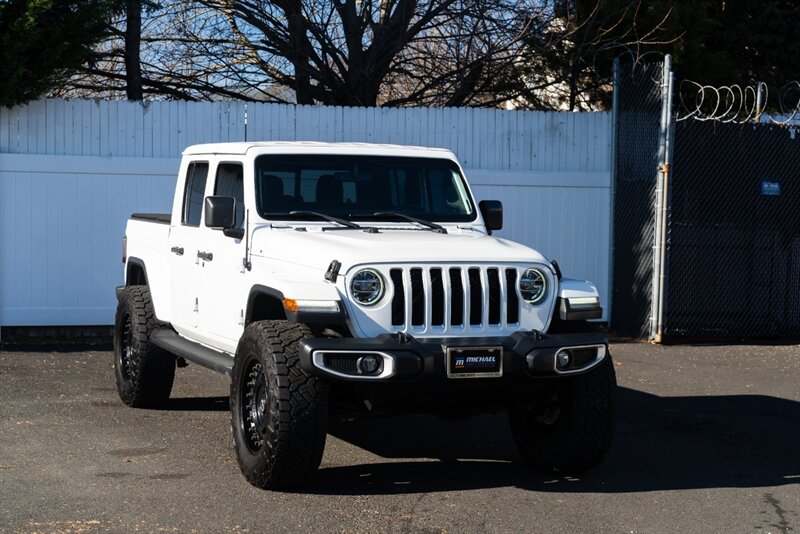 2020 Jeep Gladiator Overland   - Photo 7 - Neptune City, NJ 07753