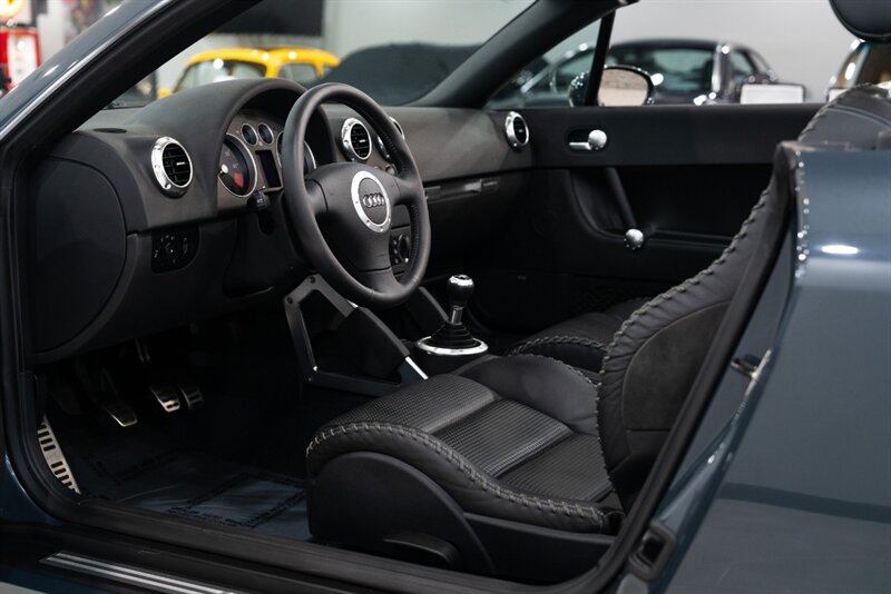 2004 Audi TT 225hp quattro - Photo 11 - Neptune City, NJ 07753