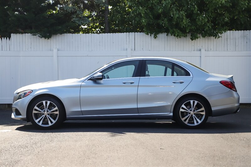 2017 Mercedes-Benz C 300 4MATIC   - Photo 3 - Neptune City, NJ 07753