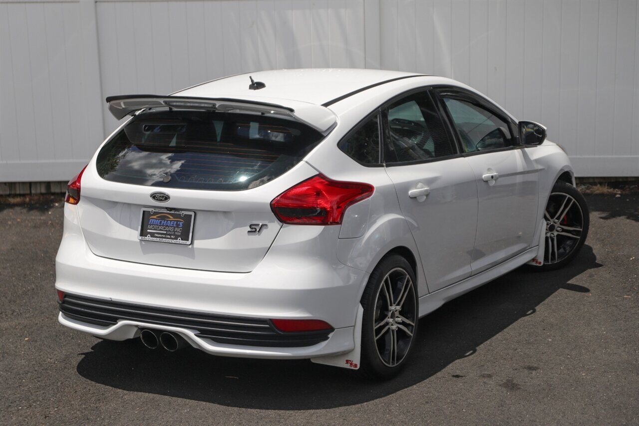 2017 Ford Focus ST   - Photo 40 - Neptune City, NJ 07753