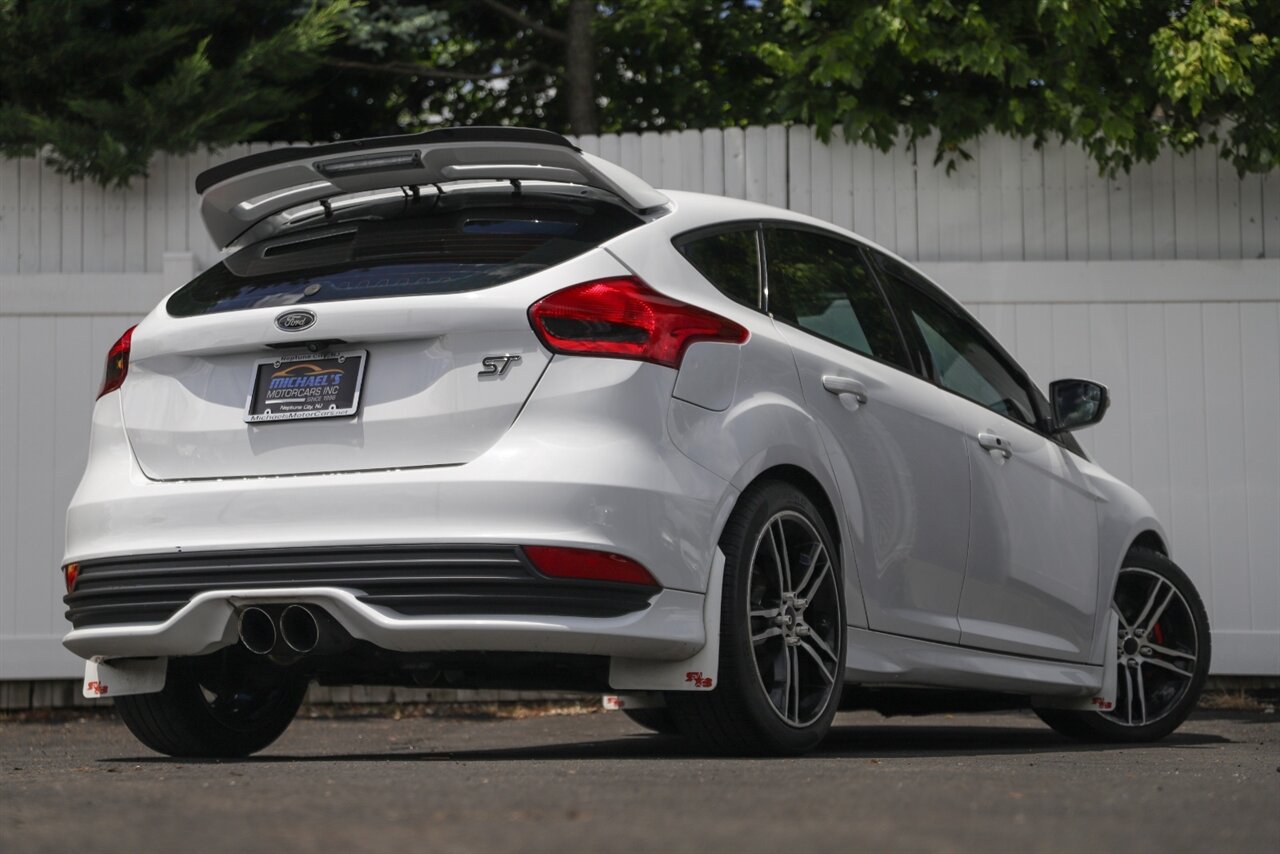 2017 Ford Focus ST   - Photo 41 - Neptune City, NJ 07753