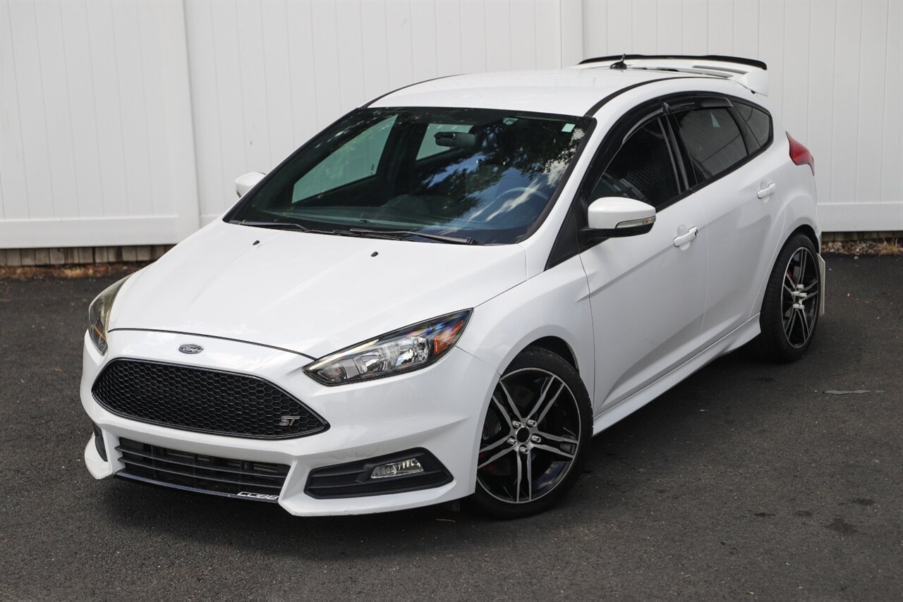 2017 Ford Focus ST   - Photo 36 - Neptune City, NJ 07753