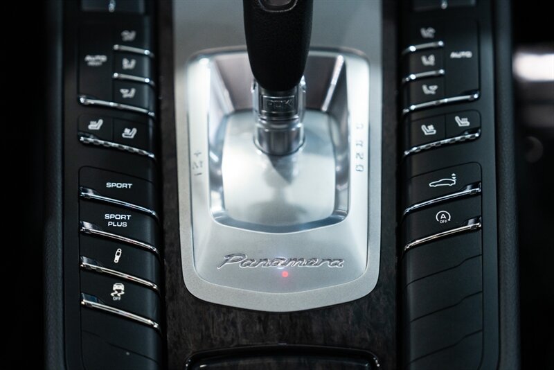 2011 Porsche Panamera 4S   - Photo 22 - Neptune City, NJ 07753