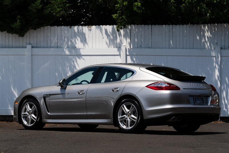 2011 Porsche Panamera 4S   - Photo 16 - Neptune City, NJ 07753