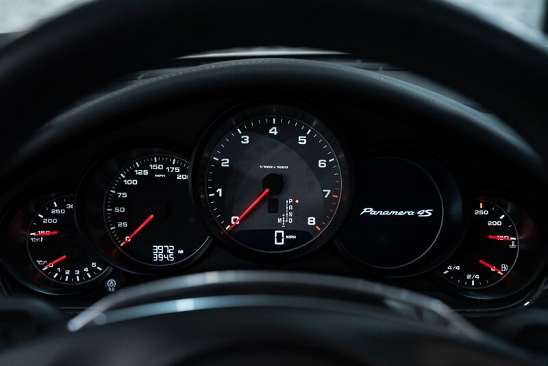2011 Porsche Panamera 4S   - Photo 9 - Neptune City, NJ 07753