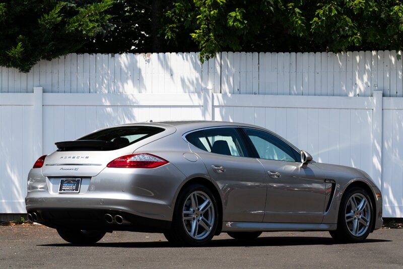 2011 Porsche Panamera 4S   - Photo 18 - Neptune City, NJ 07753
