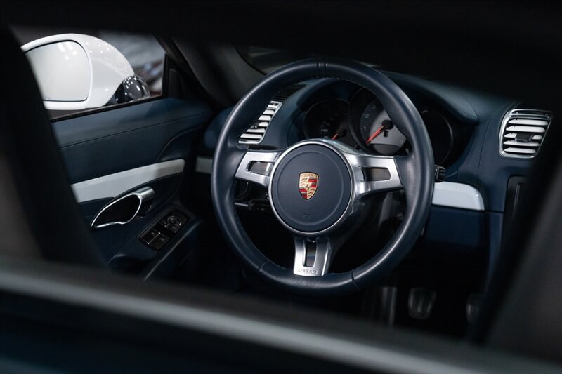 2014 Porsche Cayman S - Photo 7 - Neptune City, NJ 07753