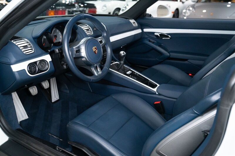 2014 Porsche Cayman S - Photo 4 - Neptune City, NJ 07753