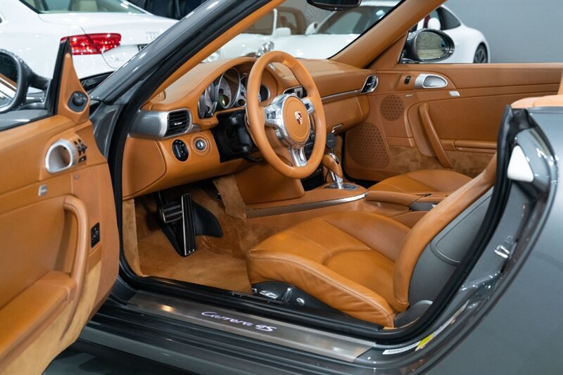 2009 Porsche 911 Carrera 4S   - Photo 33 - Neptune City, NJ 07753