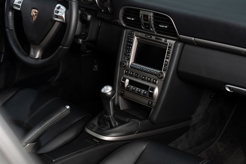 2007 Porsche 911 Carrera - Photo 32 - Neptune City, NJ 07753