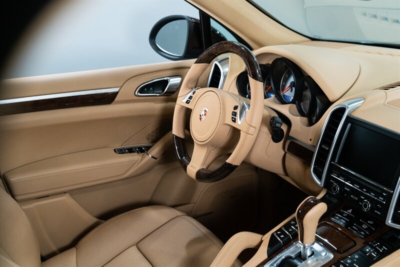 2014 Porsche Cayenne S   - Photo 25 - Neptune City, NJ 07753
