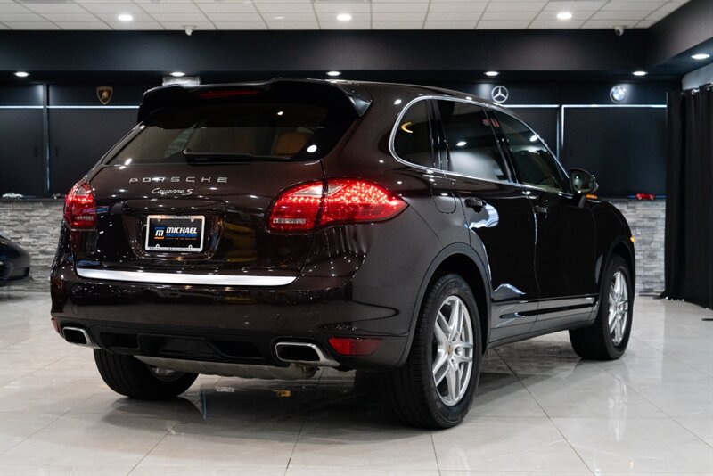 2014 Porsche Cayenne S   - Photo 39 - Neptune City, NJ 07753