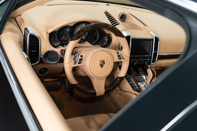 2014 Porsche Cayenne S   - Photo 14 - Neptune City, NJ 07753