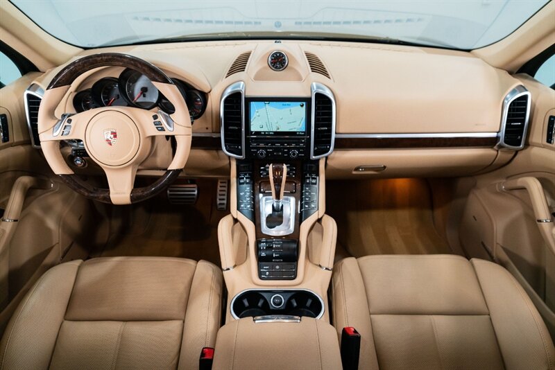 2014 Porsche Cayenne S   - Photo 5 - Neptune City, NJ 07753