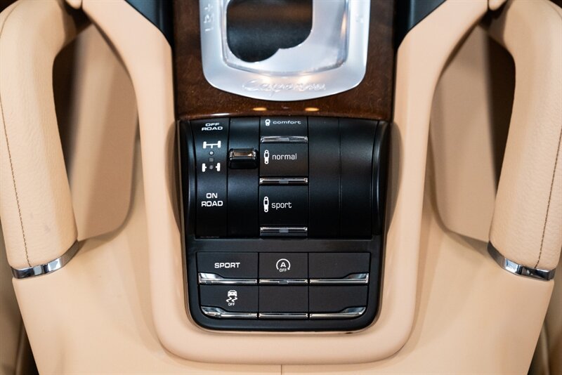 2014 Porsche Cayenne S   - Photo 54 - Neptune City, NJ 07753