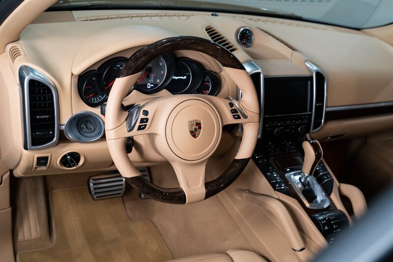 2014 Porsche Cayenne S   - Photo 28 - Neptune City, NJ 07753
