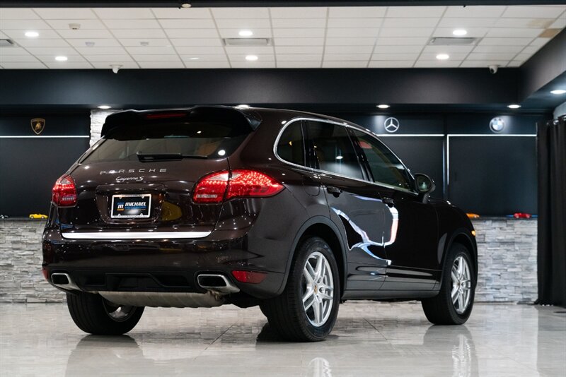 2014 Porsche Cayenne S   - Photo 40 - Neptune City, NJ 07753