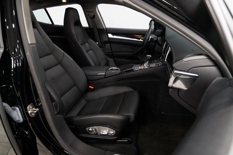 2014 Porsche Panamera S - Photo 29 - Neptune City, NJ 07753