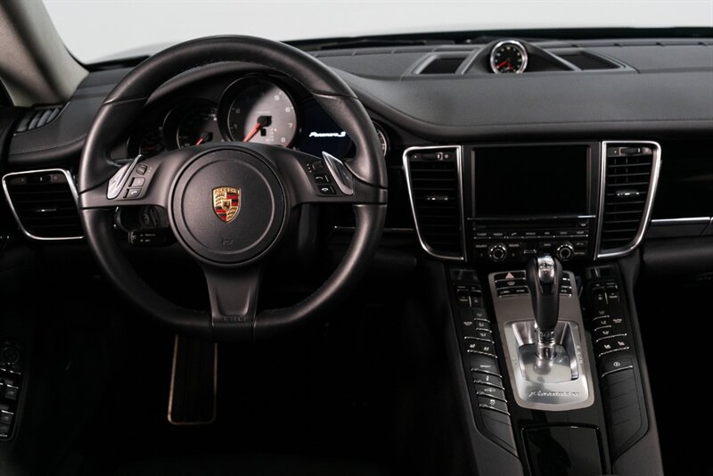 2014 Porsche Panamera S - Photo 18 - Neptune City, NJ 07753