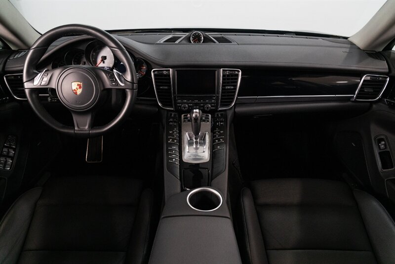 2014 Porsche Panamera S - Photo 17 - Neptune City, NJ 07753