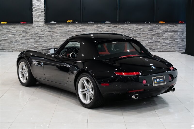 2001 BMW Z8  