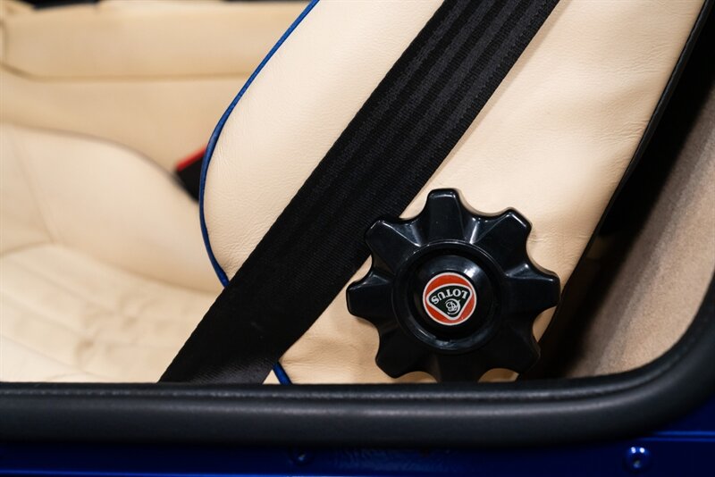 1997 Lotus Esprit V8   - Photo 63 - Neptune City, NJ 07753