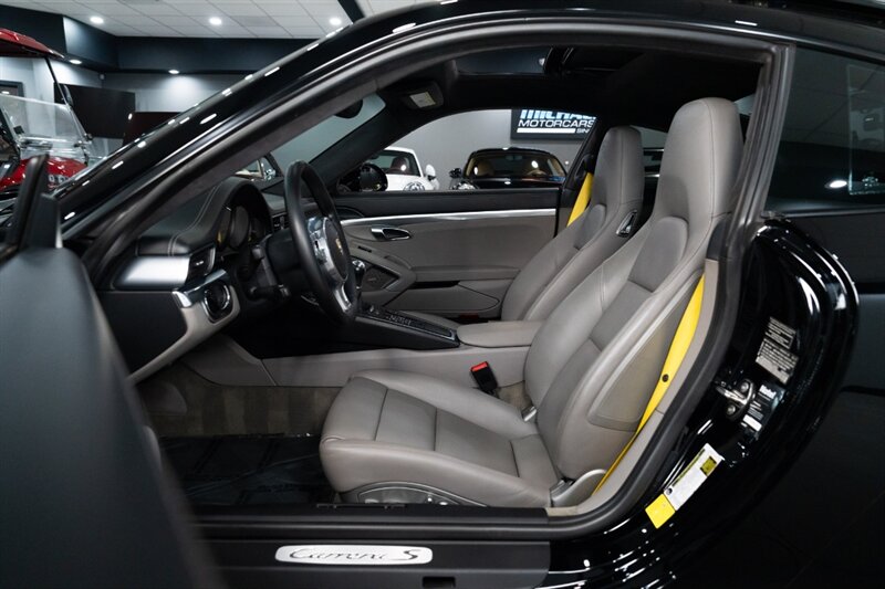 2013 Porsche 911 Carrera S - Photo 6 - Neptune City, NJ 07753