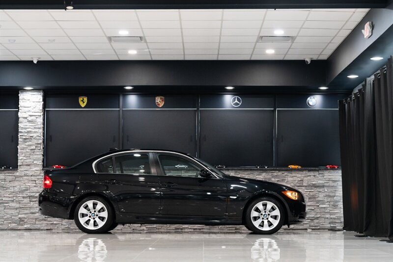 2006 BMW 3 Series 330xi - Photo 10 - Neptune City, NJ 07753