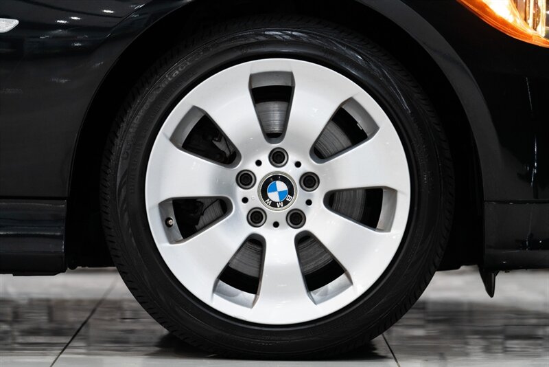 2006 BMW 3 Series 330xi - Photo 37 - Neptune City, NJ 07753