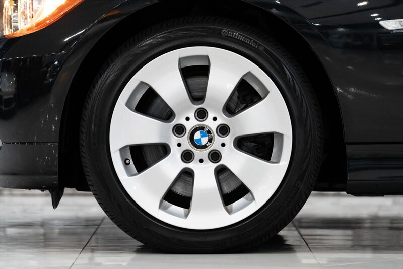 2006 BMW 3 Series 330xi - Photo 40 - Neptune City, NJ 07753