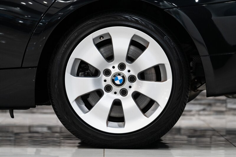 2006 BMW 3 Series 330xi - Photo 39 - Neptune City, NJ 07753