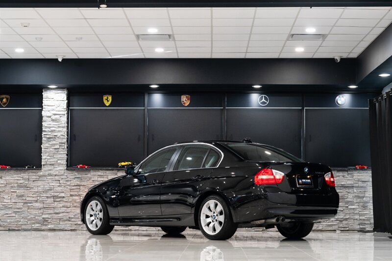 2006 BMW 3 Series 330xi - Photo 5 - Neptune City, NJ 07753