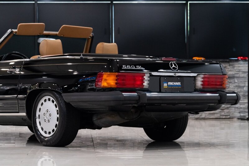1989 Mercedes-Benz 560 SL - Photo 53 - Neptune City, NJ 07753