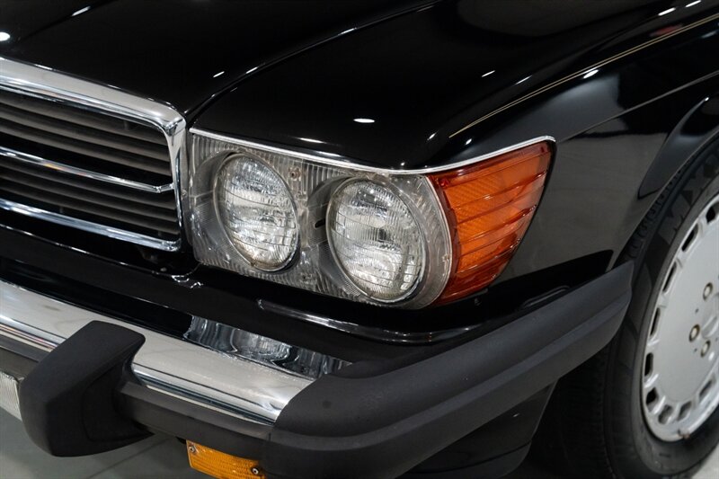 1989 Mercedes-Benz 560 SL - Photo 33 - Neptune City, NJ 07753