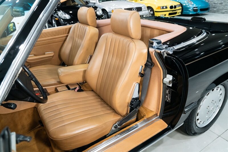 1989 Mercedes-Benz 560 SL - Photo 78 - Neptune City, NJ 07753