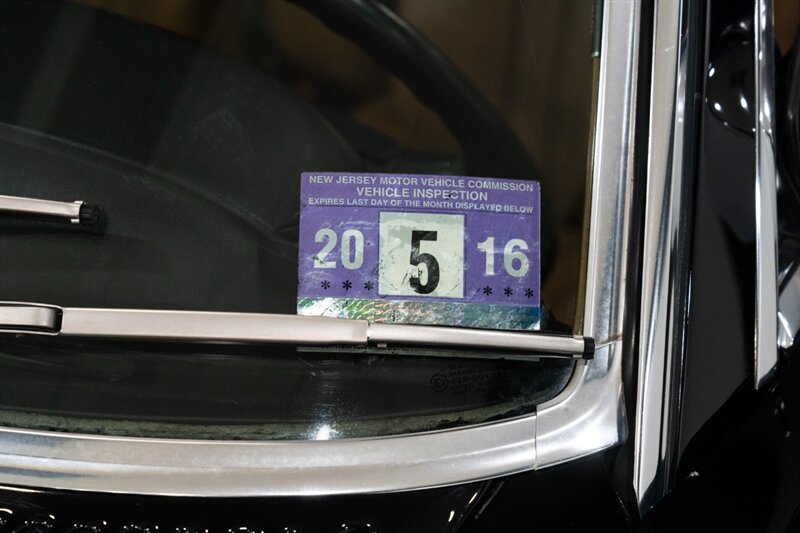 1989 Mercedes-Benz 560 SL - Photo 28 - Neptune City, NJ 07753