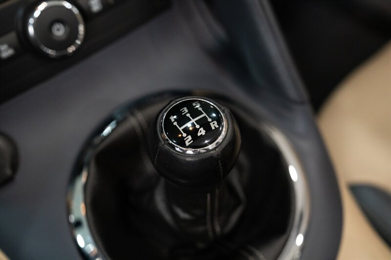 2006 Pontiac Solstice   - Photo 23 - Neptune City, NJ 07753