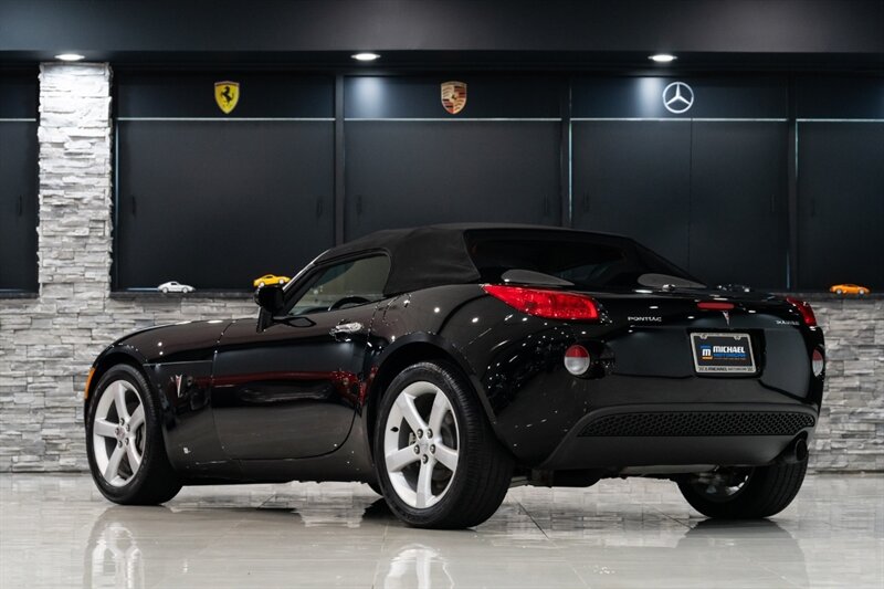 2006 Pontiac Solstice   - Photo 3 - Neptune City, NJ 07753