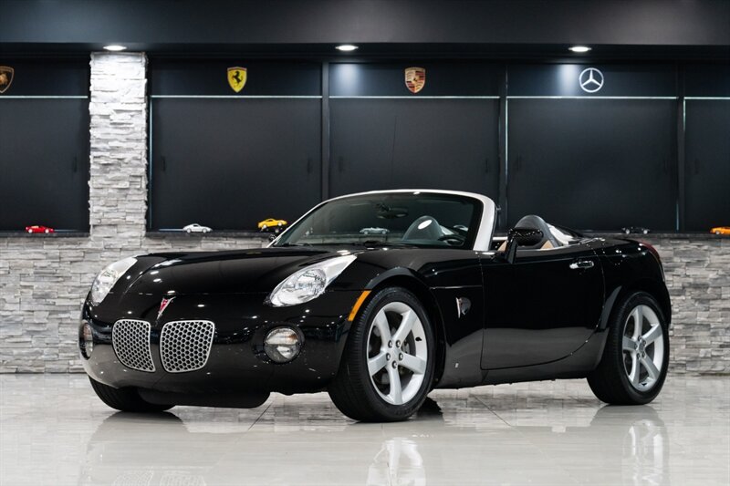 2006 Pontiac Solstice   - Photo 1 - Neptune City, NJ 07753