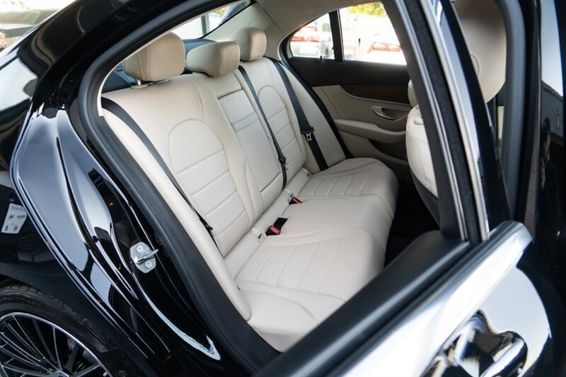 2019 Mercedes-Benz C 300 4MATIC - Photo 17 - Neptune City, NJ 07753