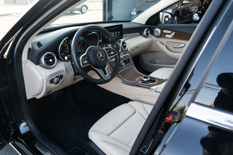 2019 Mercedes-Benz C 300 4MATIC - Photo 13 - Neptune City, NJ 07753