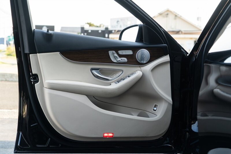 2019 Mercedes-Benz C 300 4MATIC - Photo 37 - Neptune City, NJ 07753