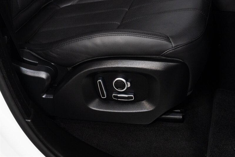 2016 Land Rover Range Rover Sport Supercharged   - Photo 32 - Neptune City, NJ 07753