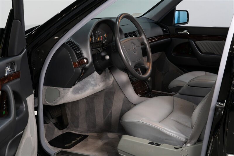 1996 Mercedes-Benz S 420 - Photo 15 - Neptune City, NJ 07753